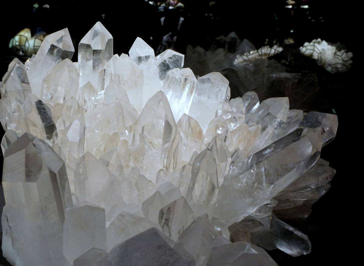 Crystals for Spiritual Growth: Your Organic Beauty Ally from Within